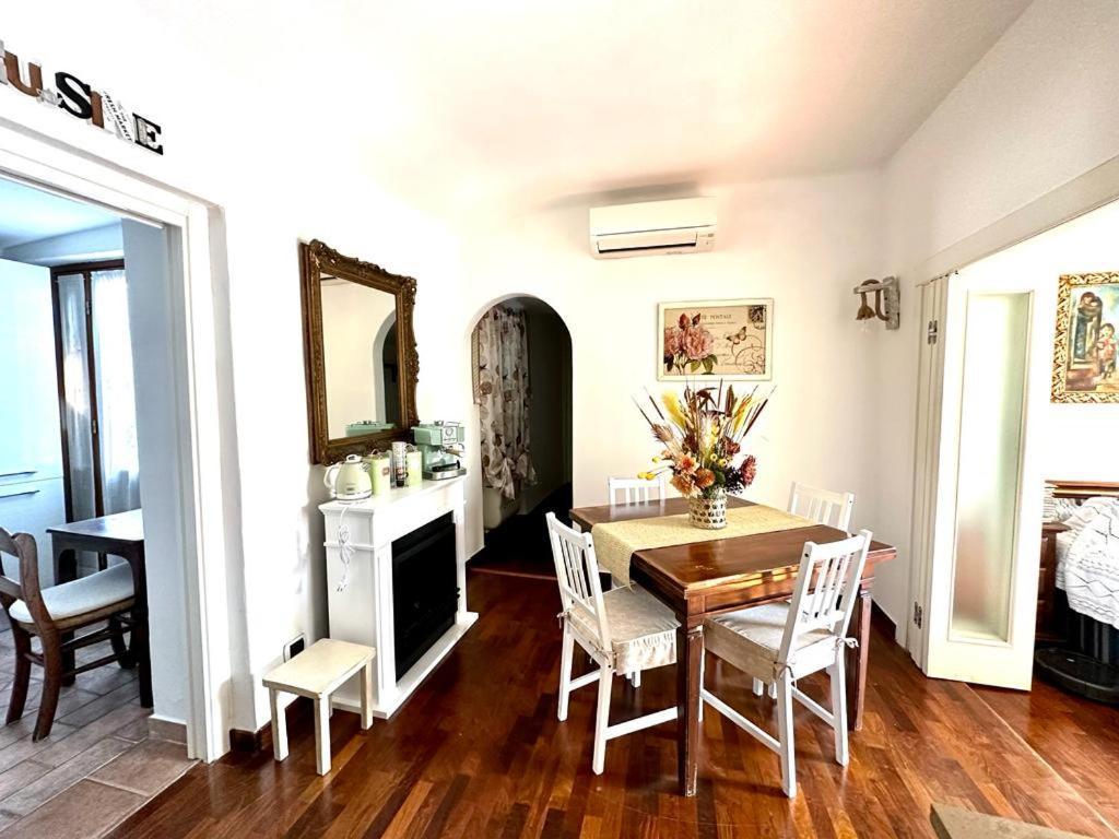 쿠웬씨넬라 Casa Danila 아파트 외부 사진